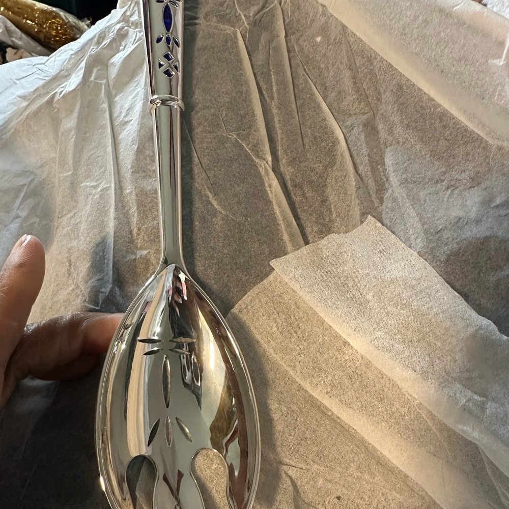 Avon vintage Silver Salad Serving Spoon
